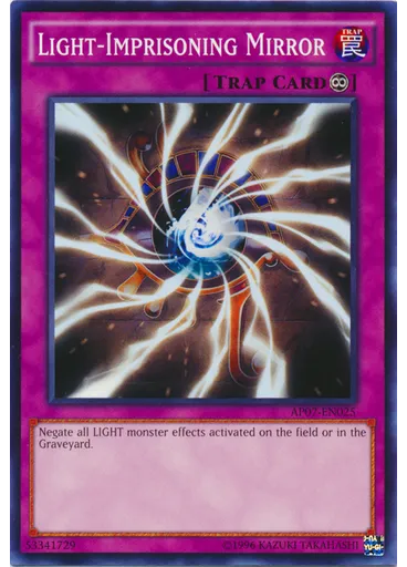 Light-Imprisoning Mirror