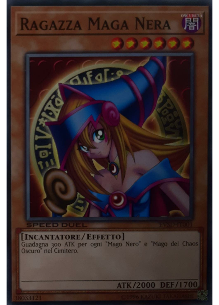 Ragazza Maga Nera