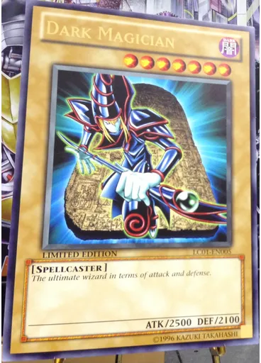 Dark Magician (Ultra Rare Limited Gc)