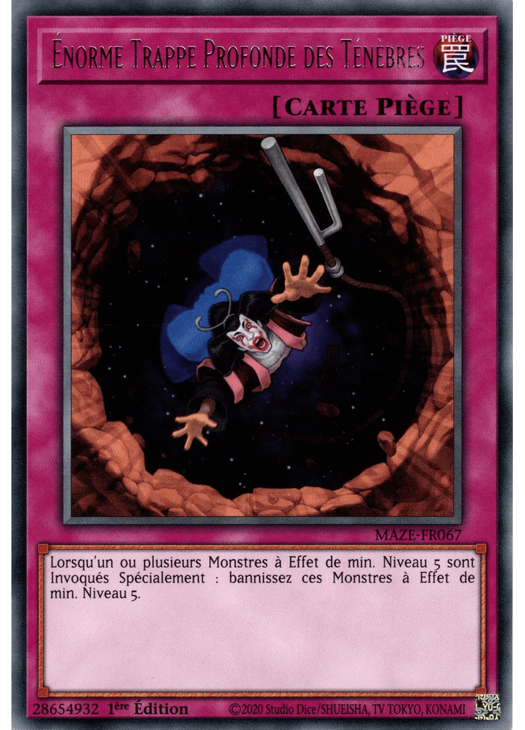 Énorme Trappe Profonde des Ténèbres