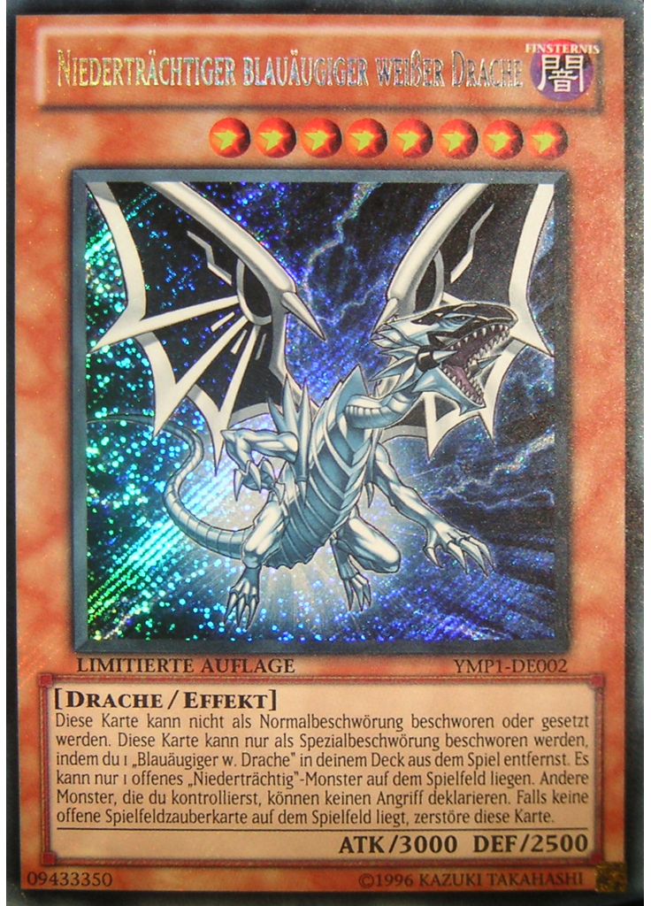 Niederträchtiger blauäugiger weißer Drache